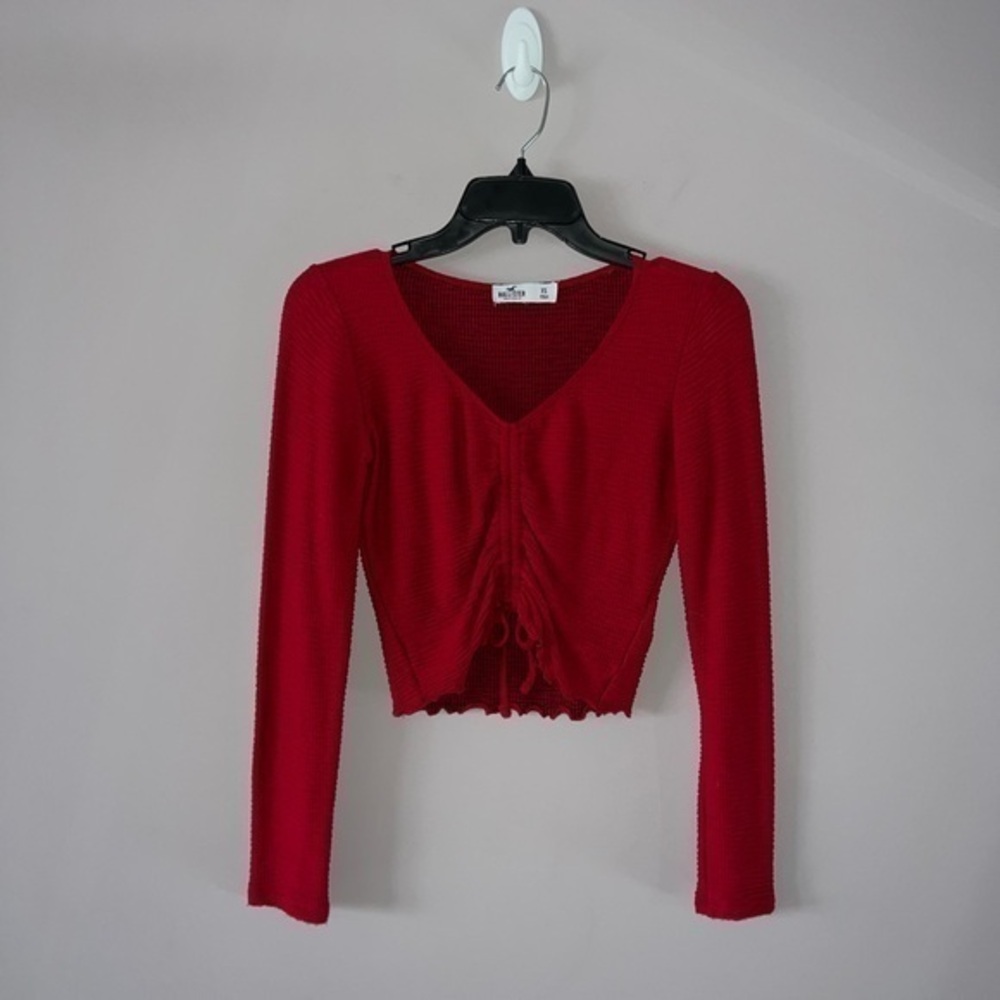 Red long sleeve cropped top Hollister XS with adjustable front string